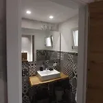 Joyce Bed and breakfast 3*