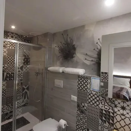 Panzió Joyce Taranto